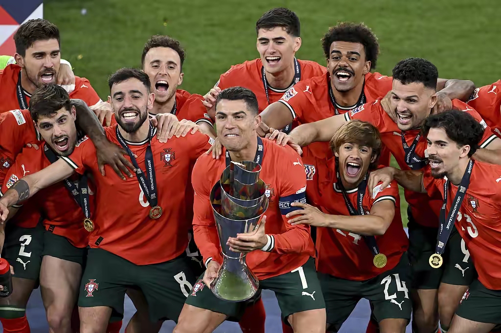 爱游戏体育-克罗地亚鏖战葡萄牙，法比尼奥统治全场的简单介绍