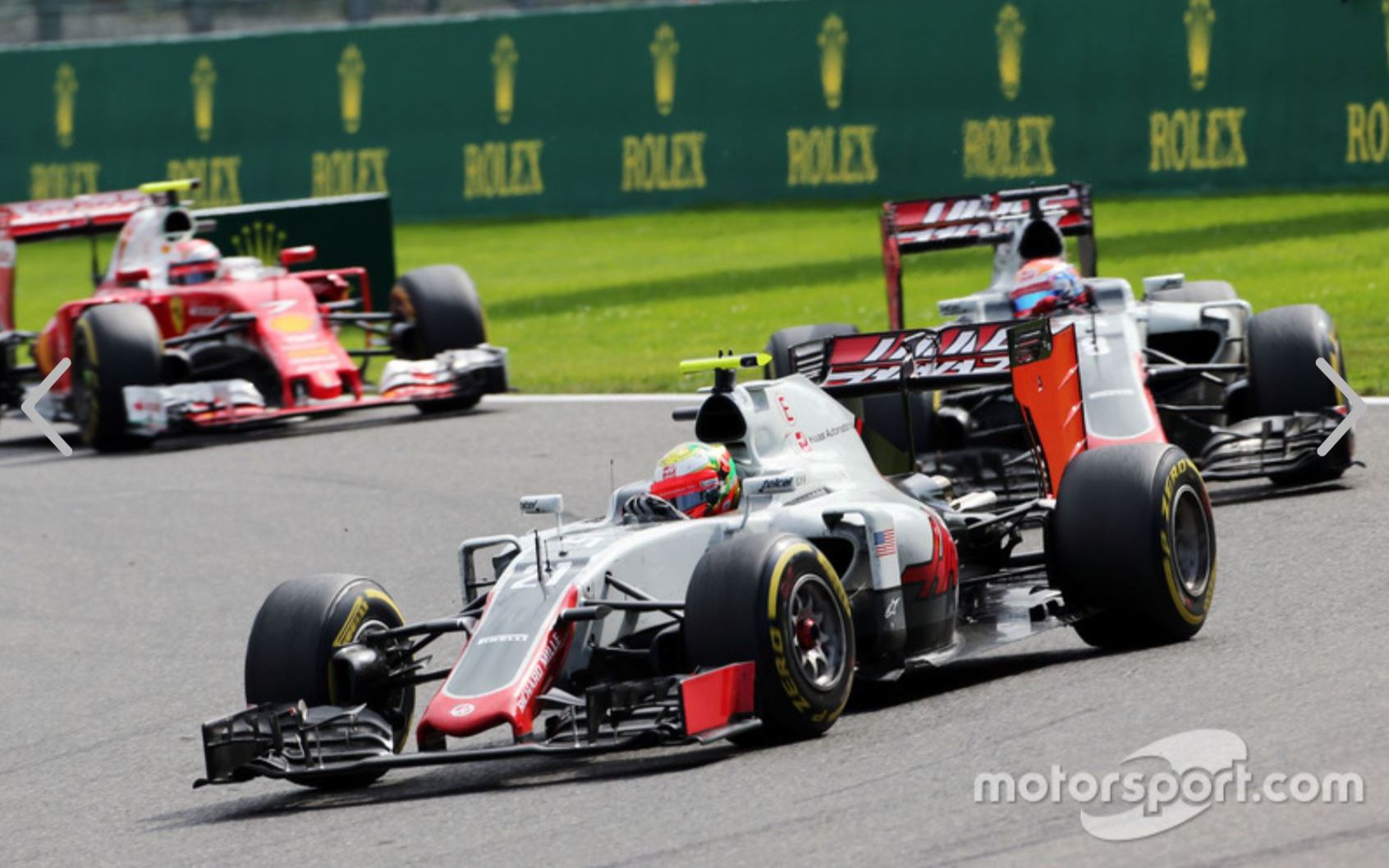 爱游戏娱乐-雷诺车队翻盘哈斯车队,诺里斯统治全场