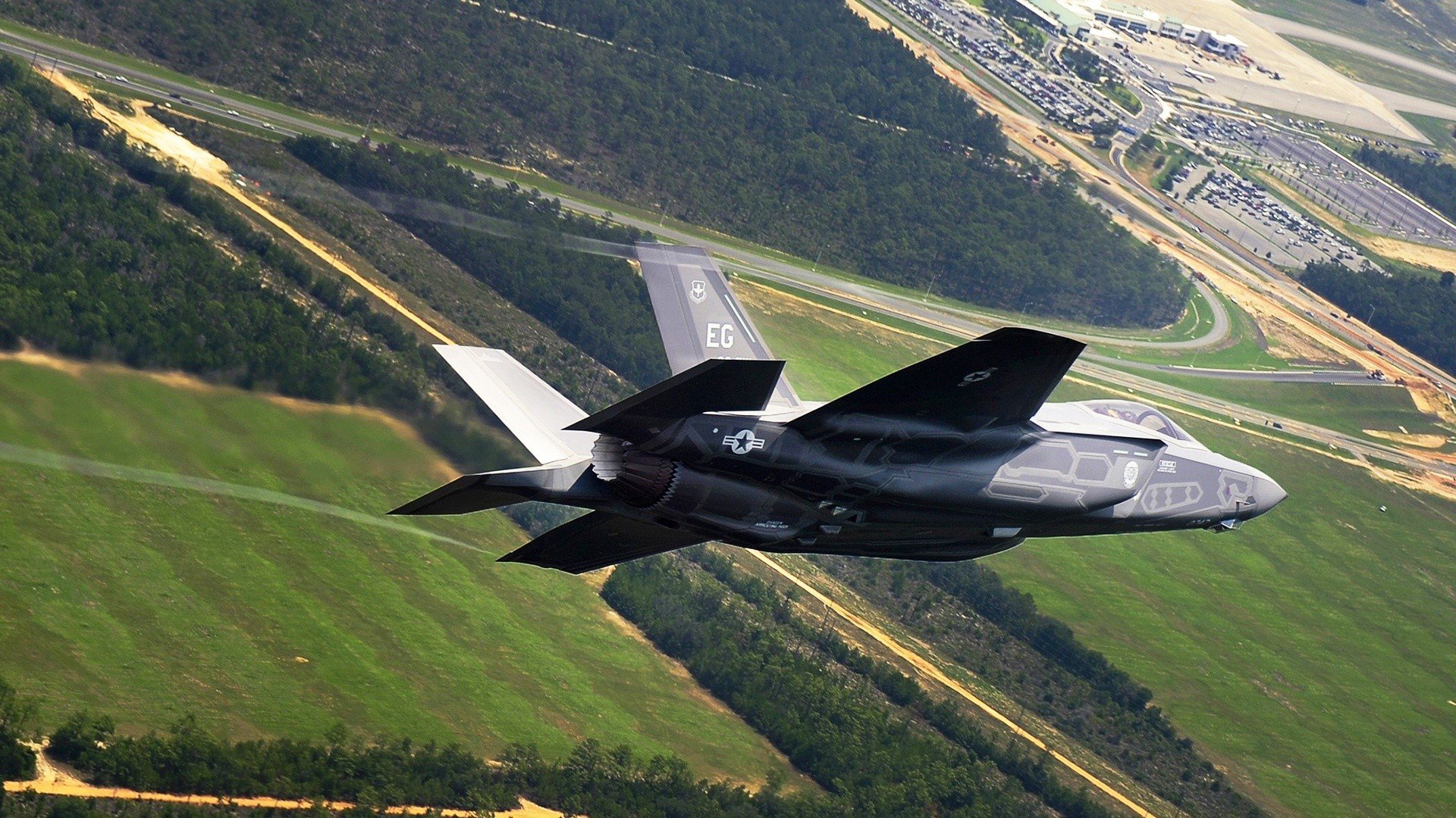 冰与蓝的奇迹，迪亚斯在虚拟绿茵场上演史诗级抢七接管