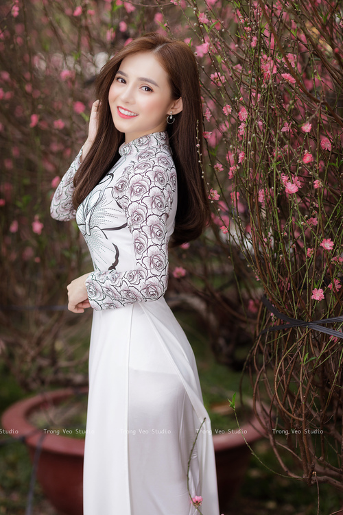 从未来可期到今夜无价，维尼修斯如何在欧冠之夜完成巨星的终极加冕