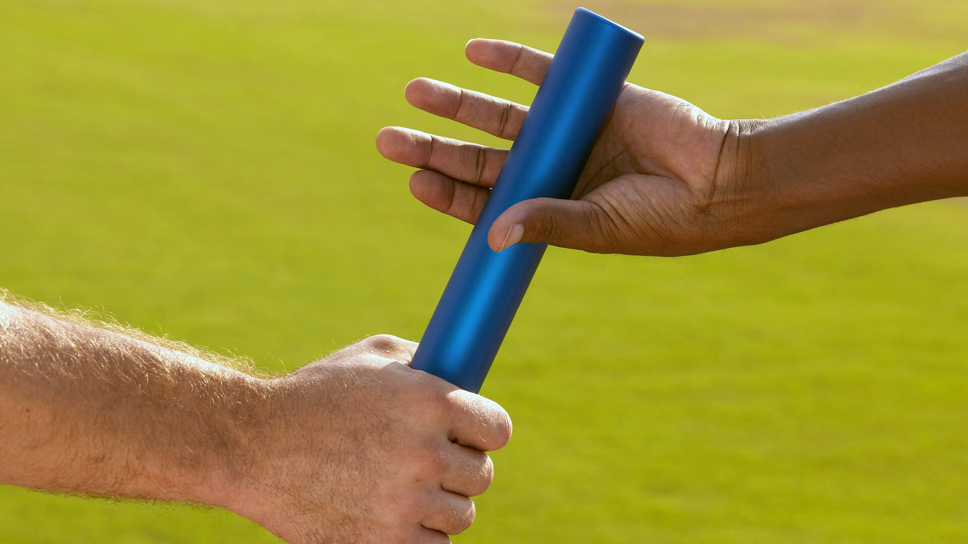 圣火点燃休城夜空，杰伦·格林的火炬与火箭的燎原之战